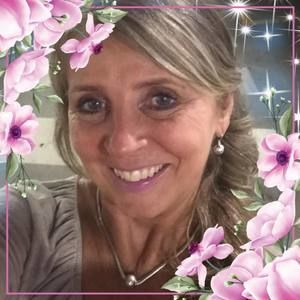 Meet your Posher, Sandra